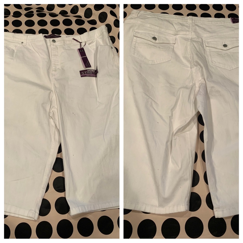 NWT Gloria Vanderbilt Amanda skimmer 24W
Classic fit Midrise 
Inseam 16”
B304